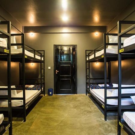 The Flex Hostel 시엠리아프 외부 사진
